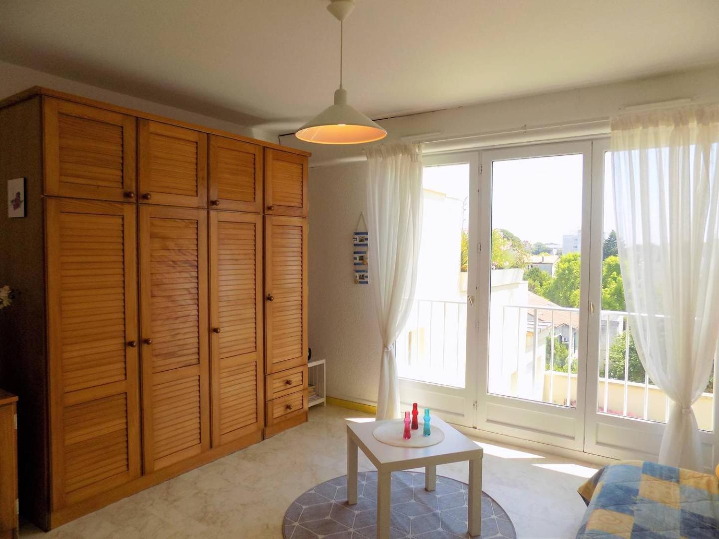 Royan - Studio Lumineux Au Calme - 30M De La Plage - Quartier Du Parc ภายนอก รูปภาพ